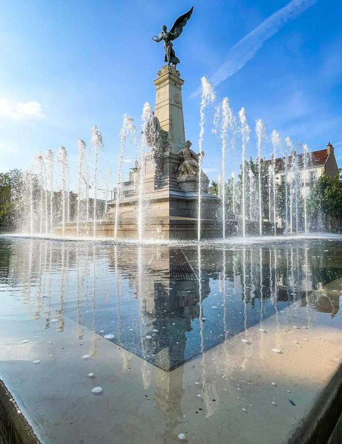 Rempart Tivoli Coeur De Ville Dijon Bagian luar foto